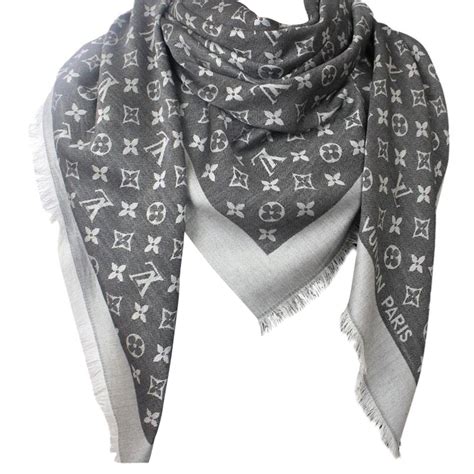 louis vuitton man scarf|Louis Vuitton monogram scarf.